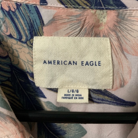 American Eagle Outfitters Button Up Crop Top Large - Picture 3 of 5